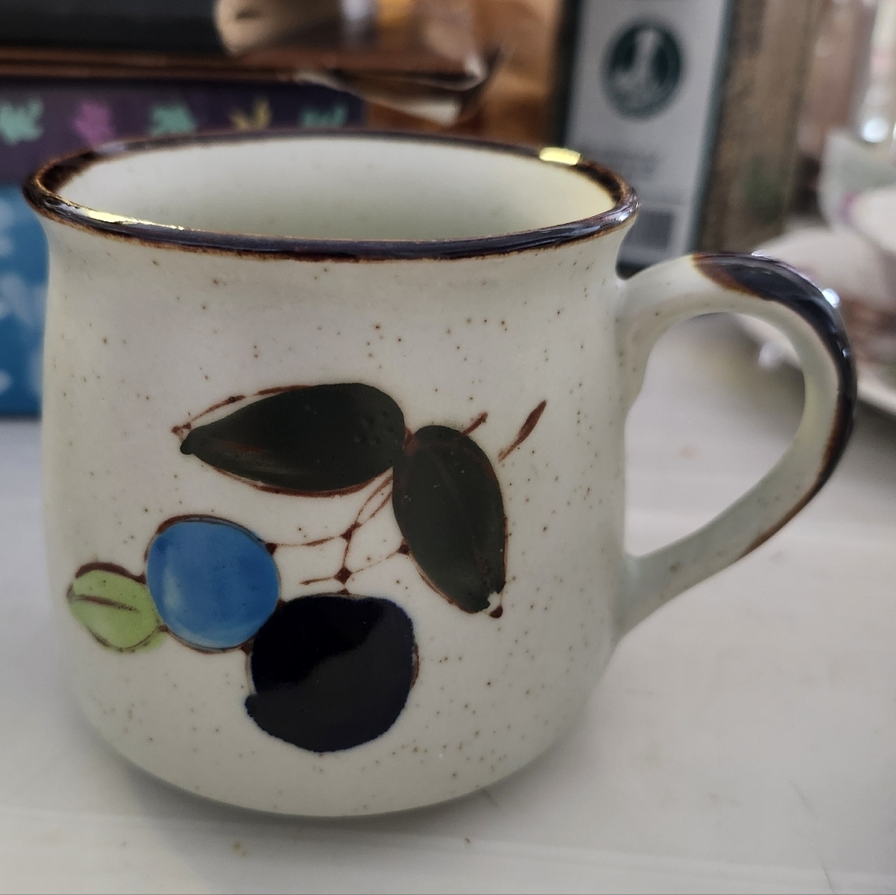 Otagiri Floral Ceramic Mug with Blue and Green Accents